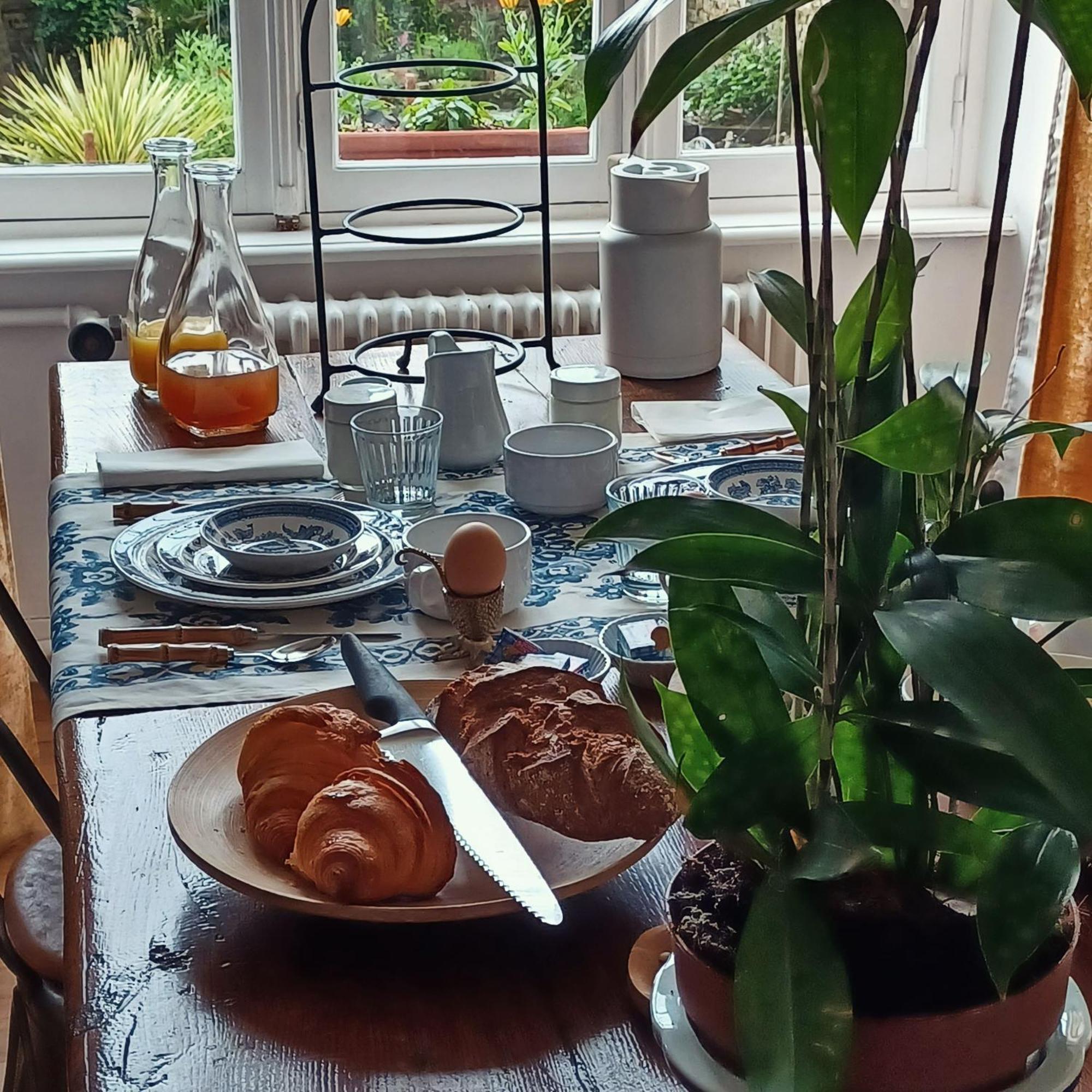 Le Banellou Bed & Breakfast Quimper Eksteriør bilde