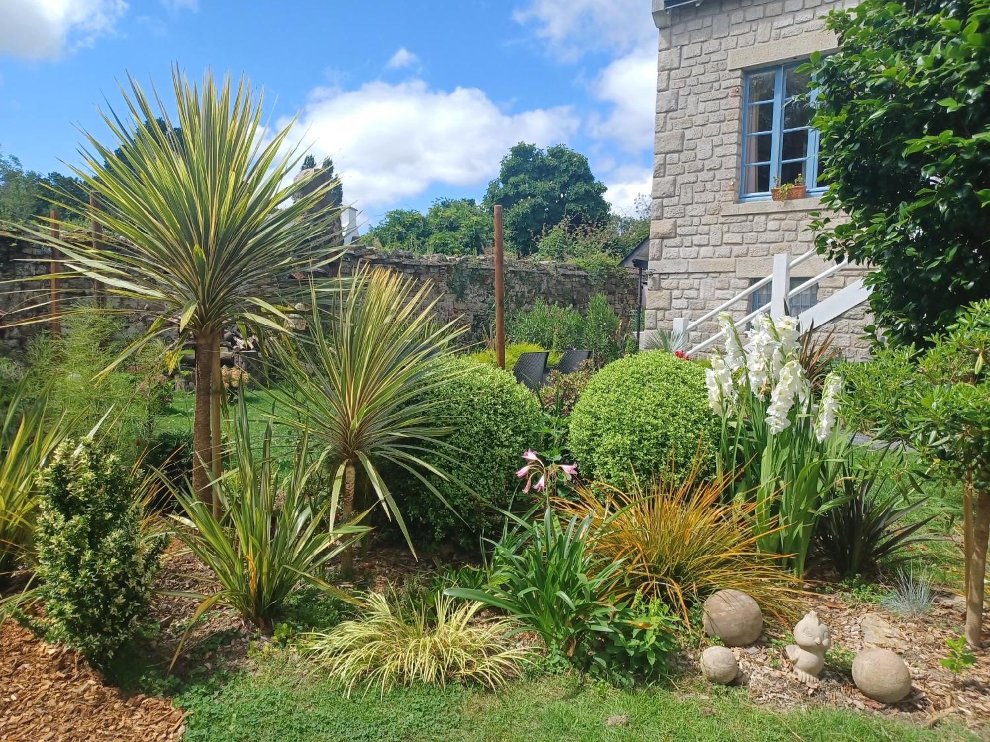 Le Banellou Bed & Breakfast Quimper Eksteriør bilde